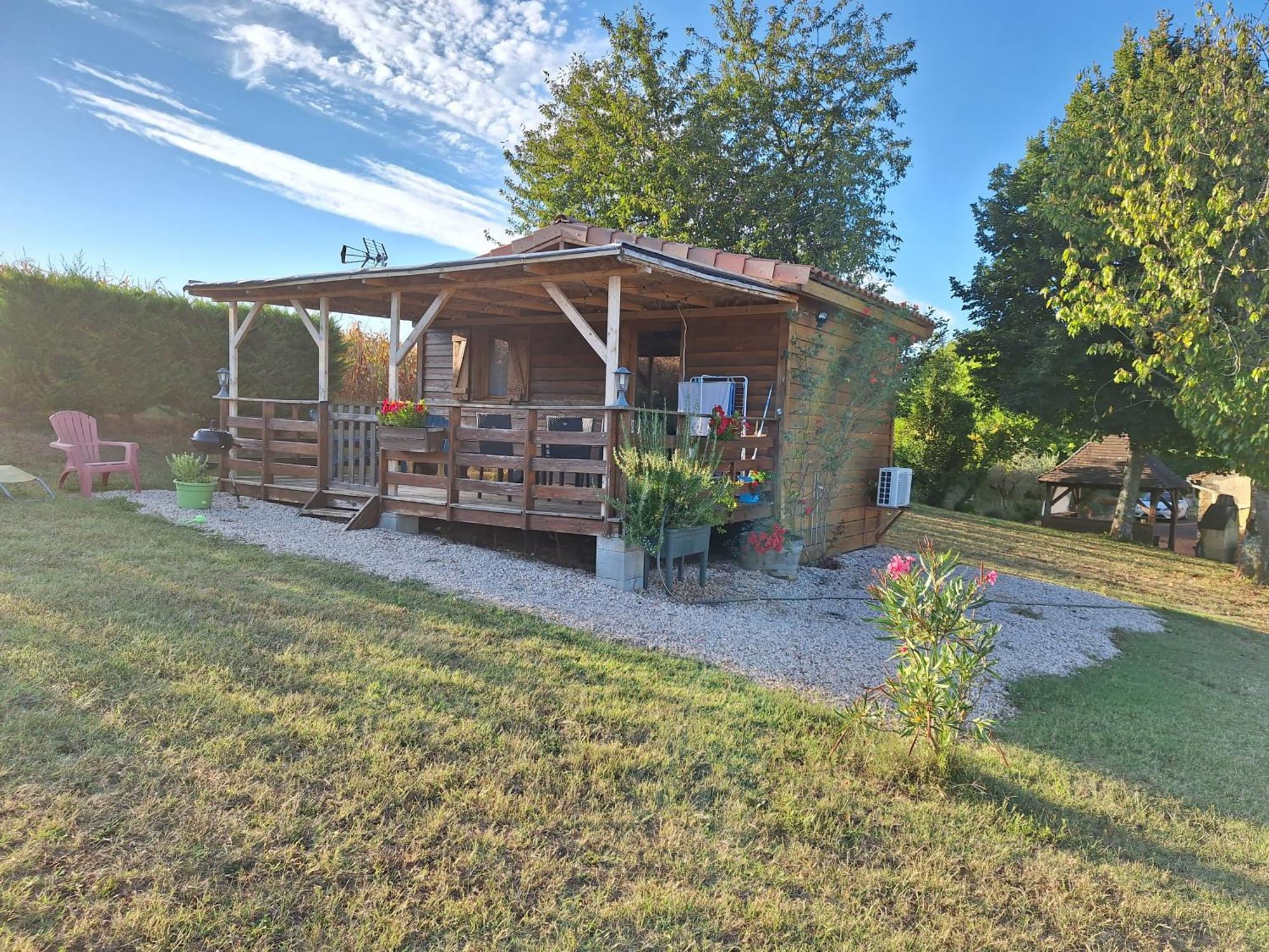 Le Chalet Douillet Saint-Genies Luaran gambar