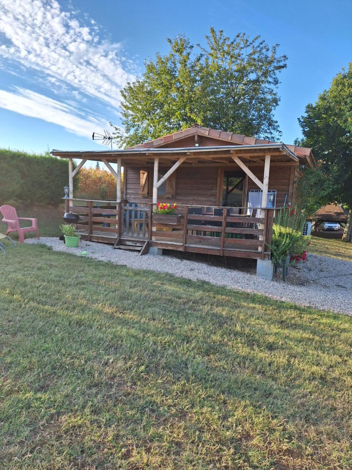 Le Chalet Douillet Saint-Genies Luaran gambar